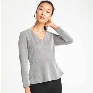 Ann Taylor Herringbone VNeck Peplum Top Size L NWT